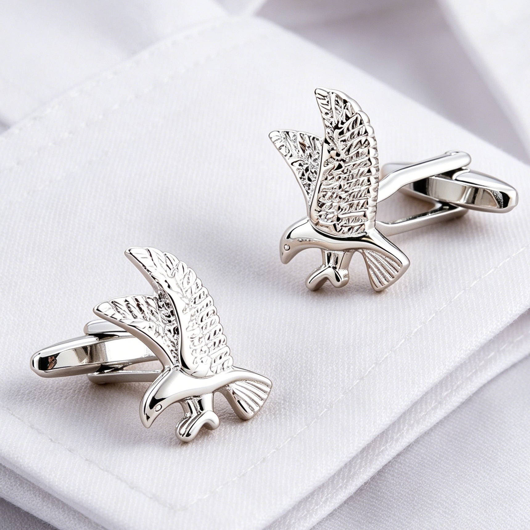 Men Silver Flying Eagle Bird Copper Cufflinks